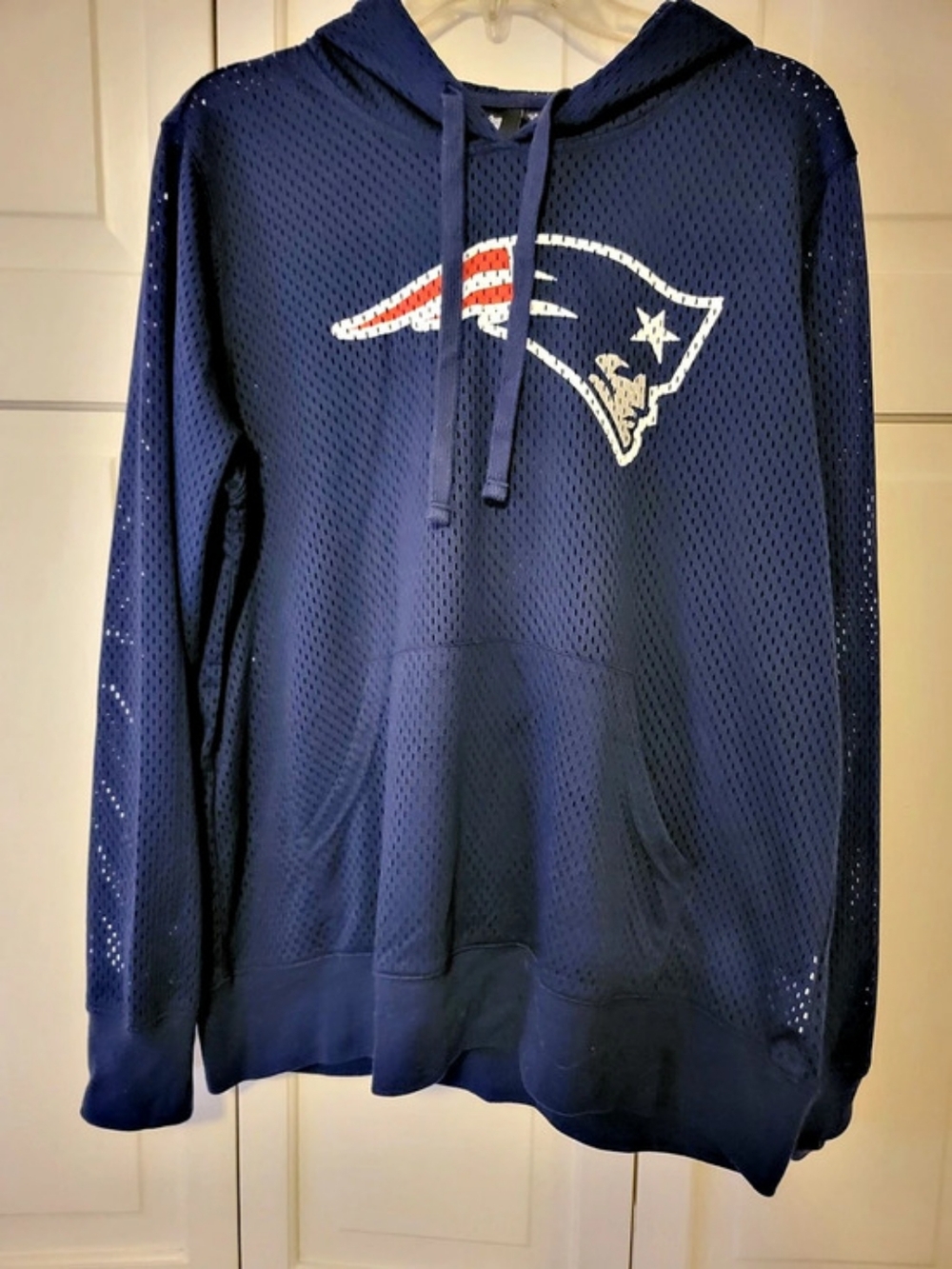 NFL Team Apparel New England Patriots hoodie Women's Blue Hoodie Size XL Like